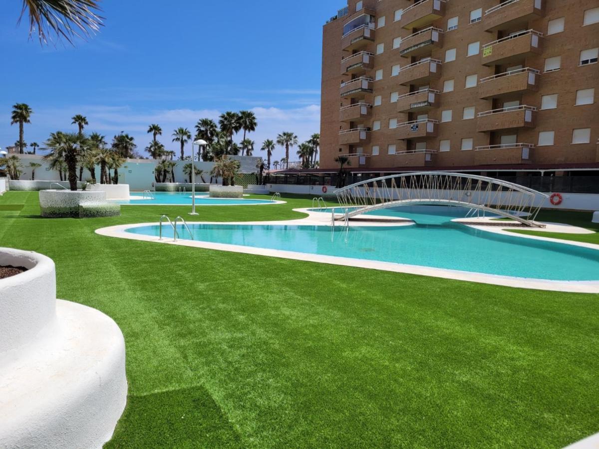 אורופסה דל מר Miramar Apartamentos Cosmos מראה חיצוני תמונה