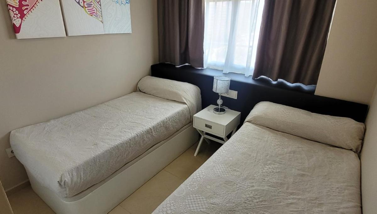 אורופסה דל מר Miramar Apartamentos Cosmos מראה חיצוני תמונה