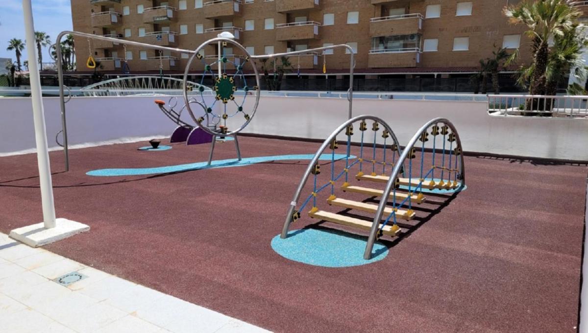 אורופסה דל מר Miramar Apartamentos Cosmos מראה חיצוני תמונה