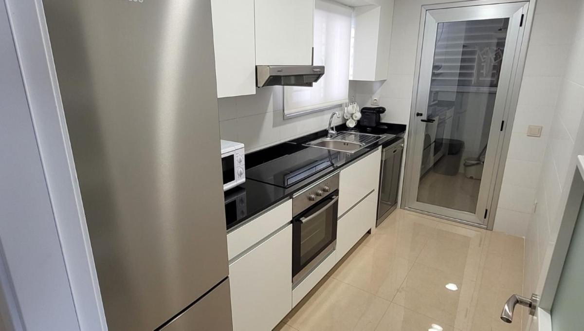 אורופסה דל מר Miramar Apartamentos Cosmos מראה חיצוני תמונה
